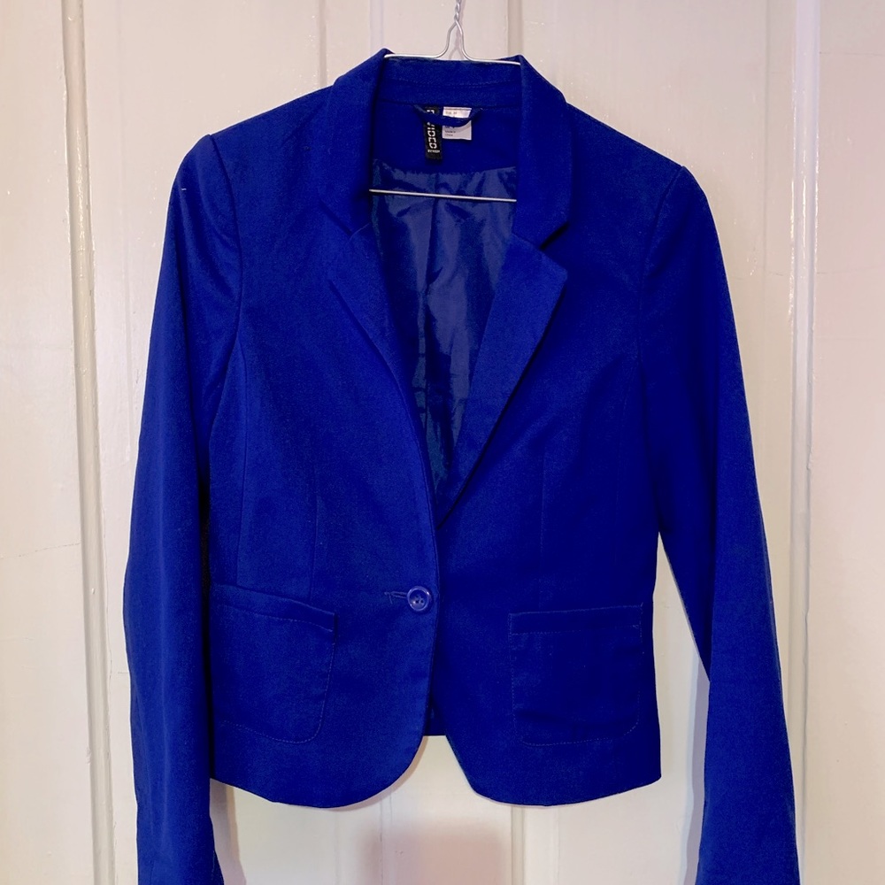 Used. H&M Royal Blue Blazer. Size 4.